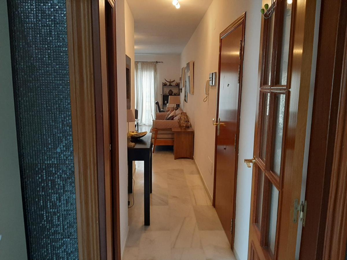 Apartment In Perfect Position Historic Centre Malaga Exterior photo
